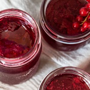 galaretka z czerwonej porzeczki