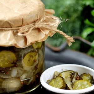 ogórki w pieprzowej zalewie