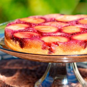 puszyste ciasto ze śliwkami