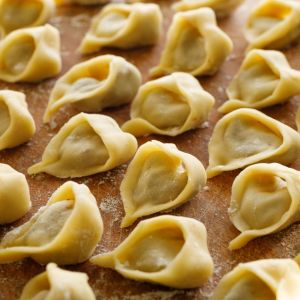 ciasto na uszka z mlekiem