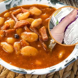 gęsta fasolka po bretońsku