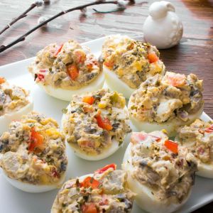 jajka faszerowane pieczarkami