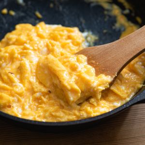 jajecznica z maślanką