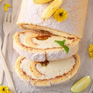 lekka rolada na wiosnę