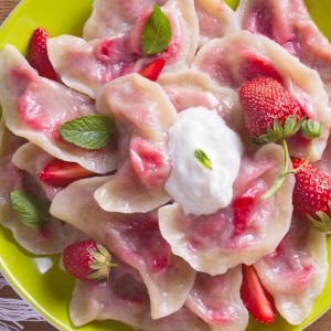 Pierogi z truskawkami