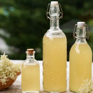 Syrop z kwiatów czarnego bzu