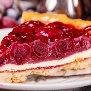 tarta z wiśniami i serem