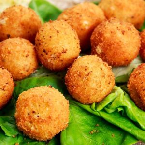polpette di pane - włoskie klopsiki z czerstwego chleba