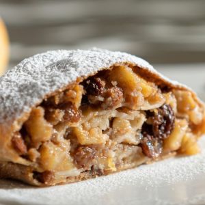 strudel z jabłkami