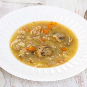 zupa pieczarkowa z kuskusem