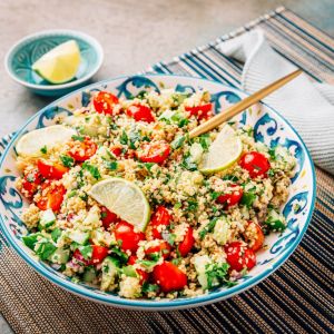sałatka z kuskusem i fetą