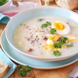 co dodać do żurku, żeby był pyszny