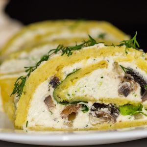 rolada z pieczarkami