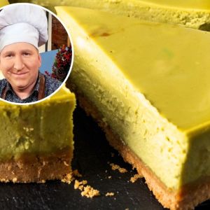 sernik pistacjowy na zimno Rączki