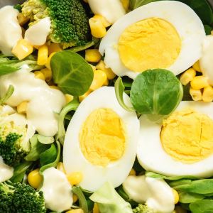 sałatka z brokułami