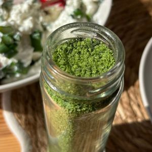 zielona sól z czosnku niedźwiedziego