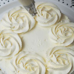 Krem z białej czekolady