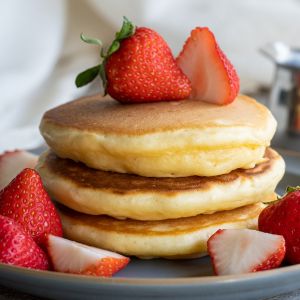 racuchy z truskawkami