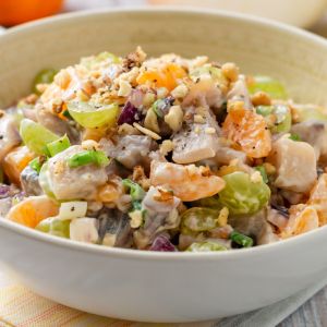 sałatka śledziowa z pomarańczami