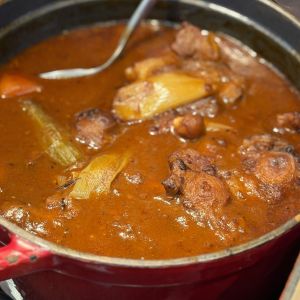 zupa ogonowa - ogony wołowe w zupie