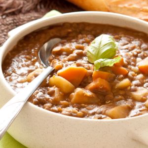 węgierski gulasz z soczewicy