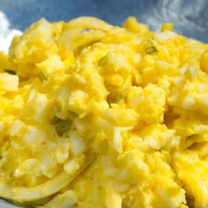 sałatka jajeczna z kaparami