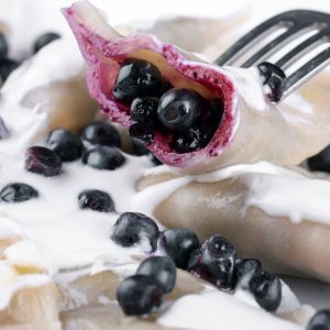 Pierogi z jagodami