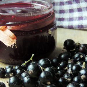frużelina z czarnej porzeczki