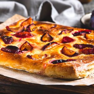 focaccia ze śliwkami