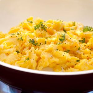 jajecznica z miso