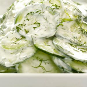 Mizeria z cukinii