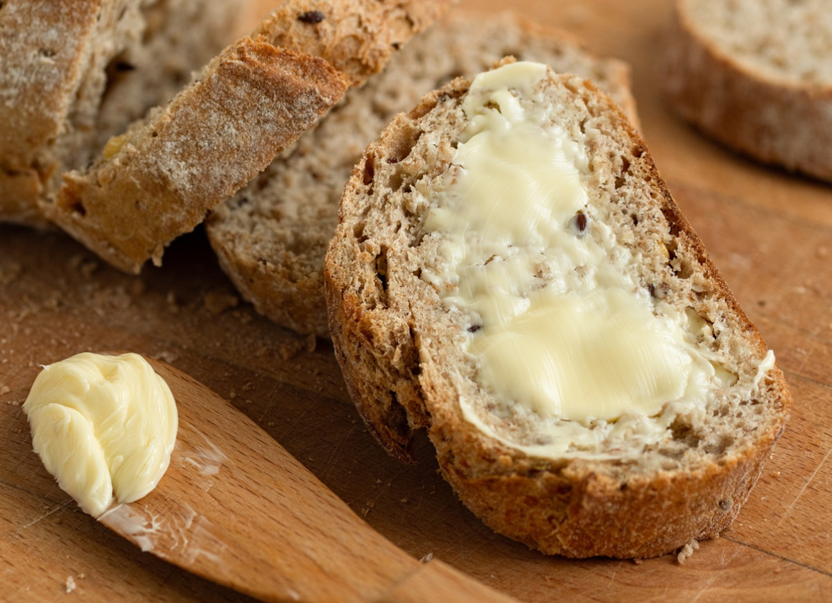 odświeżanie chleba w air fryerze