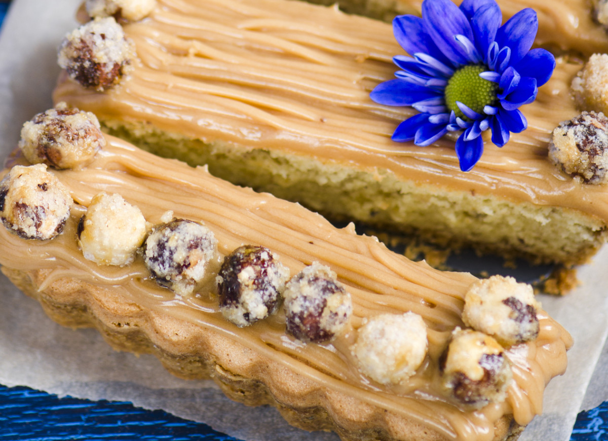 Mazurek z bitym karmelem