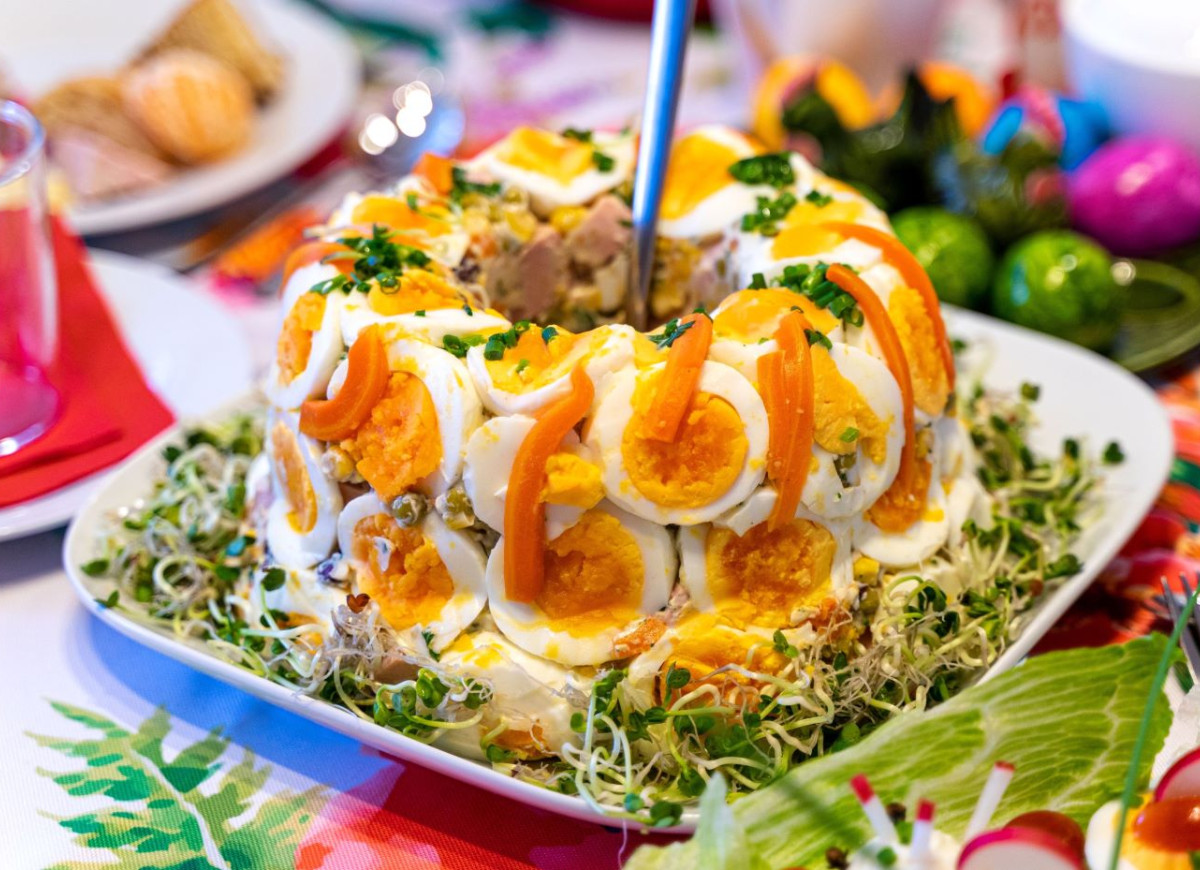 wielkanocna babka sałatkowa