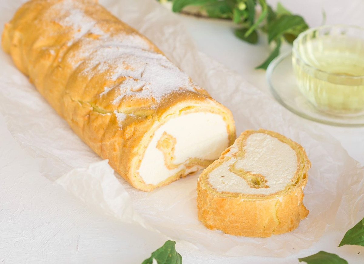 rolada z ciasta parzonego