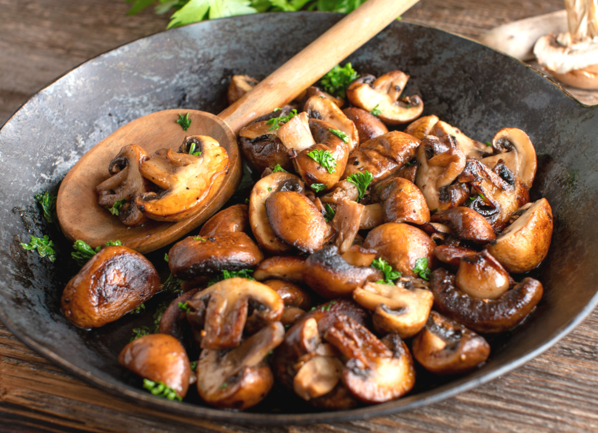 Smażenie pieczarek