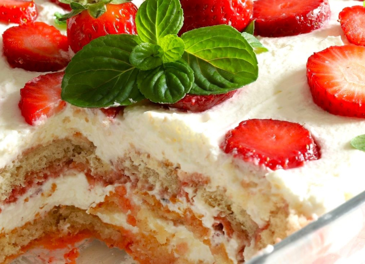 deser z truskawkami a la tiramisu