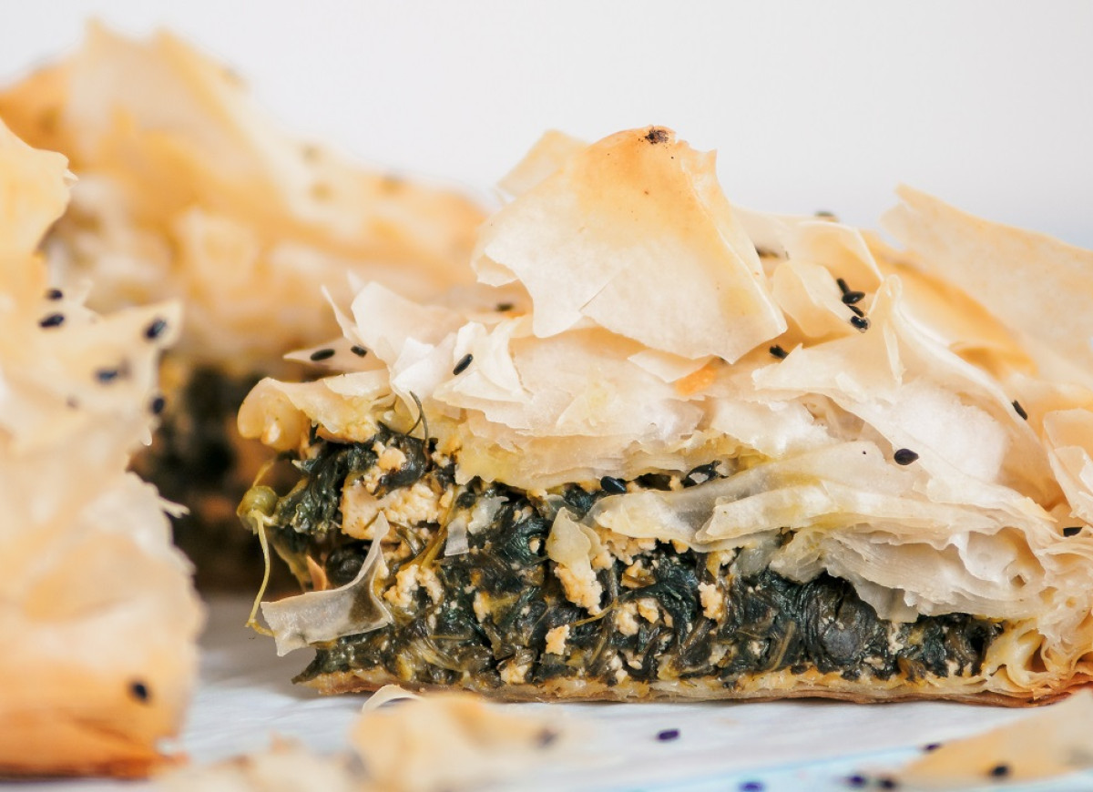 spanakopita grecka chrupiąca przekąska