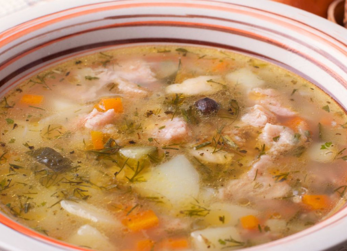 pyszna zupa ogórkowa
