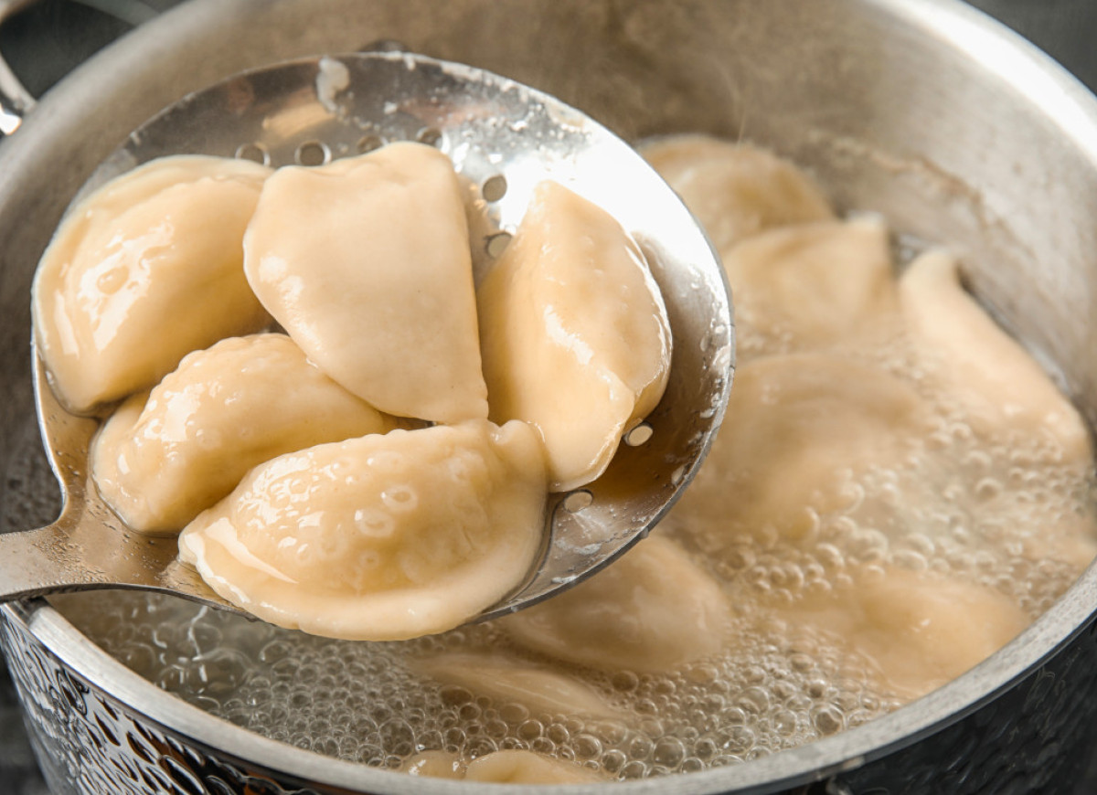 Pierogi z liściem laurowym