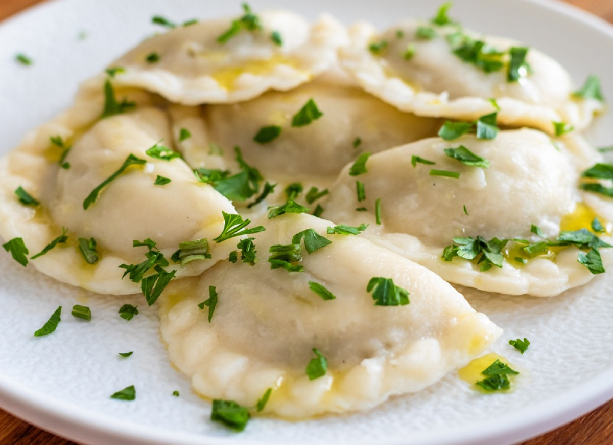 pierogi ruskie z serka wiejskiego