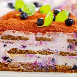 tiramisu z jagodami