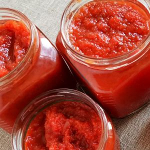ketchup z pieczonych pomidorów