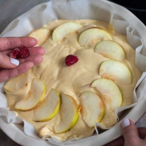 biszkopt z jabłkami