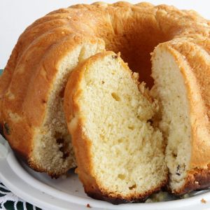 babka-drozdzowa-z-ziemniakami