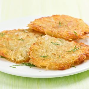 placki-ziemniaczane-z-kalarepa