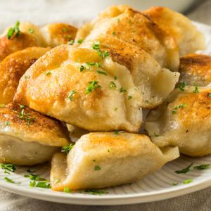 farsz-do-pierogow-z-zoltego-sera-i-zurawiny