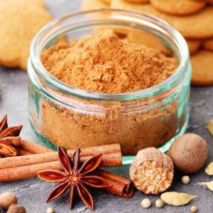 domowa-przyprawa-do-piernika