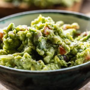 pasta-kanapkowa-z-pieczonego-awokado