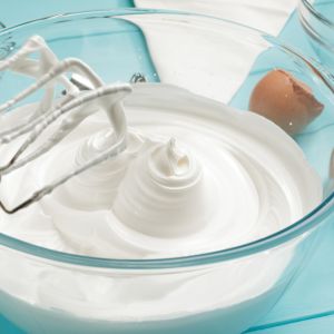 krem-smietankowy-do-ciast-i-tortow-bez-mascarpone